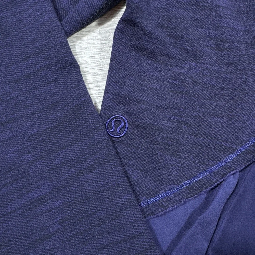 Lululemon Women's Hoodie Split Back Ruffle Hem Space Dye Purple Size 8‎